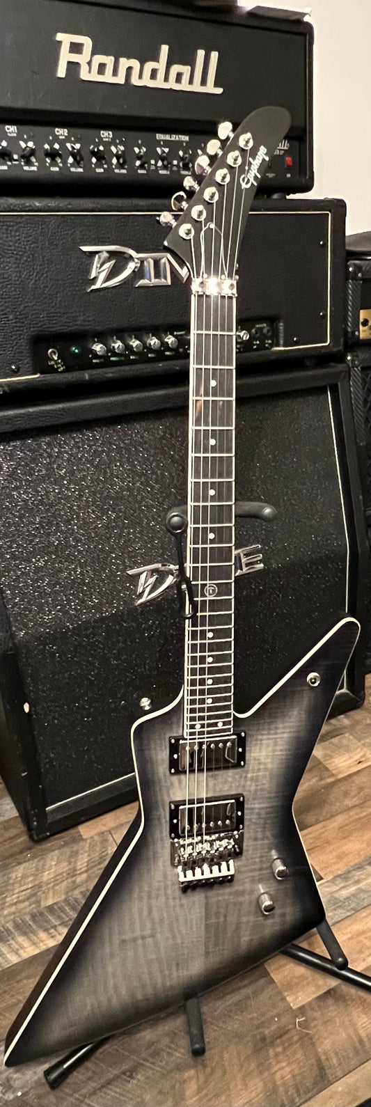 Epiphone Ghost Horse Explorer Brendon Small Signature