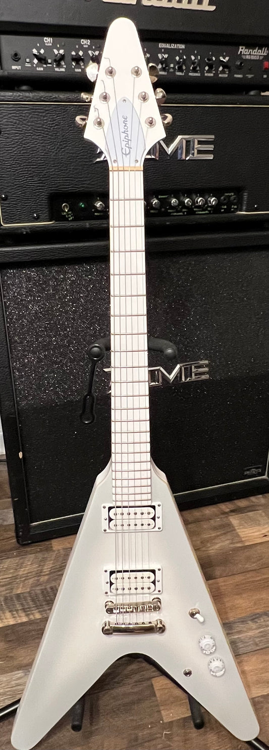 Epiphone Snow Falcon Brendon Small Signature Flying V Guitar